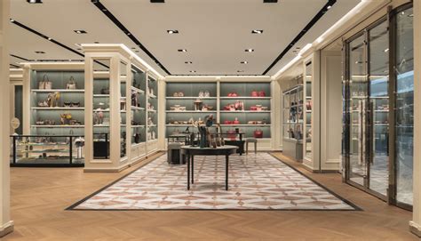 stilista gucci|gucci designer interior design.